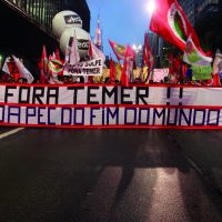 A PEC da morte, a democracia escancarada e a privatização da coisa pública