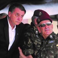 O colapso da Nova República e o espectro da ditadura