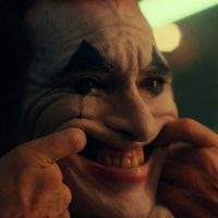 Coringa: fogo no circo assusta o andar de cima