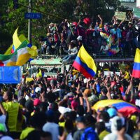 Nas ruas da Colômbia, América Latina enfrenta seus dilemas